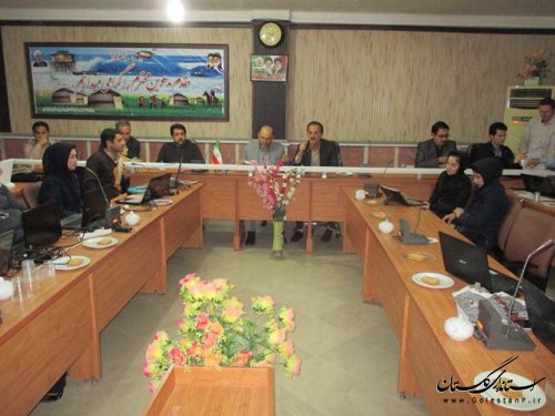 جلسه آموزشی کاربران رایانه شعب اخذ رأی شهرستان ترکمن برگزار شد
