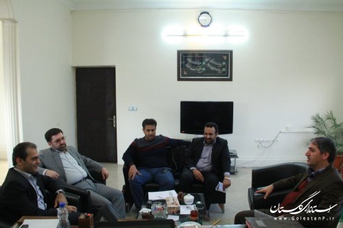 بازدید مدیرکل سیاسی و انتخابات استانداری از روند برگزاری انتخابات در شهرستان گرگان