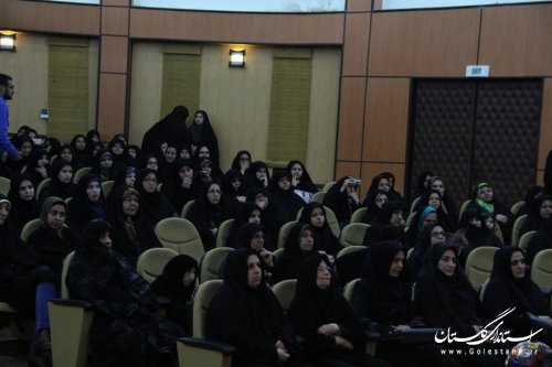 سومین جشنواره اسوه های صبر و مقاومت در گرگان برگزار شد