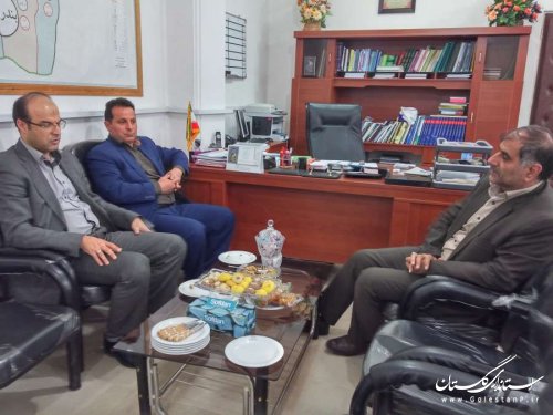 دیدار رییس حوزه بانک ملی کردکوی و بندرگز با فرماندار بندرگز