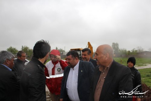 بازدید فرماندار شهرستان آزادشهر از مناطق آسیب دیده بر اثر بارندگی های امروز
