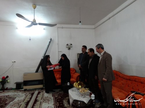 دیدار شهردار و اعضای شورای اسلامی شهر رامیان با خانواده شهدا