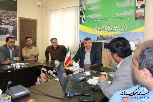 برگزاری جلسه اقتصاد مقاومتی و استفاده بهینه از انرژی در شهرستان آزادشهر