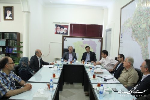 اعضای انجمن انبوه سازان گرگان با دکتر حسینی دیدار و گفتگو کردند