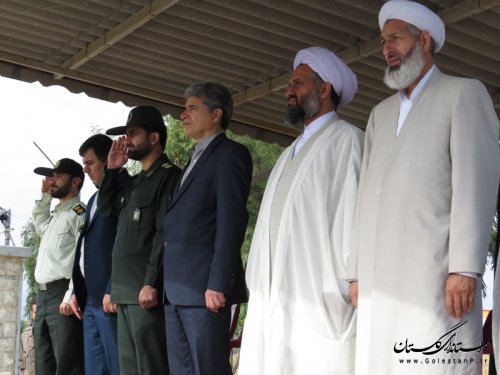 مراسم صبحگاه مشترک نیروهای نظامی و انتظامی به مناسبت فتح خرمشهر برگزار شد