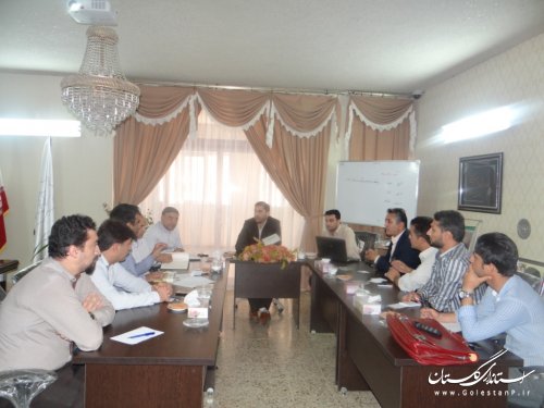 جلسه بررسی رفع مغایرتهای صدور پایانکار و تفکیک آپارتمان در شهرداری فاضل آباد