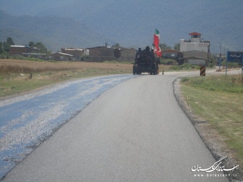روکش آسفالت سه راه روستايي علي آباد كتول در شرق گلستان انجام شد