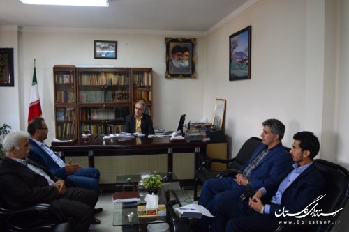 دیدار رئیس و کارکنان تامین اجتماعی شهرستان کردکوی با فرماندار