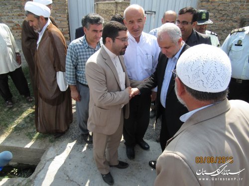 رئیس سازمان حج وزیارت با خانواده شهید منا یوسف آخوند طلابی دیدار کرد