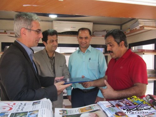 فرماندار کردکوی از یک روزنامه نگار پیشکسوت شهر کردکوی تقدیر کرد