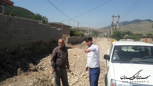 بازدید بخشدار گلیداغ از پروژه راه سازی روستای سوجیق بادیانلی