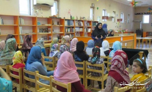 برگزاري مسابقه كتاب خواني بانوي معصوم در مركز فرهنگي هنري آق قلا