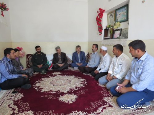 دیدار نماینده عالی دولت در شهرستان آق قلا با خانواده شهداء