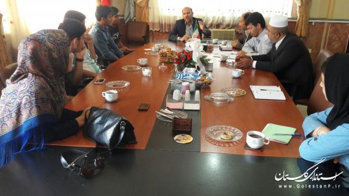 نشست فرماندار با مدیران شبکه های مجازی و رسانه های شهرستان ترکمن