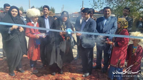 همزمان با هفته گردشگری، اولین مرکز تخصصی نمد مالی ترکمن افتتاح شد