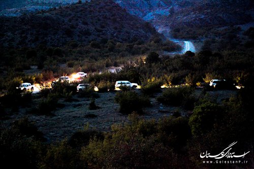 بازدید استاندار گلستان از گنبد تاریخی رادکان و نمایشگاه حصیربافی شهرستان کردکوی