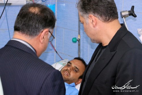 عیادت معاون استاندار از مجروحان نیروی انتظامی حادثه درگیری با اشرار در آق قلا