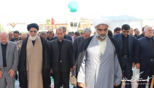 برگزاری نماز ظهرعاشورا با حضور استاندار گلستان در رامیان