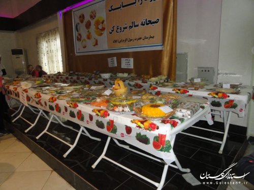نمایشگاه غذای سالم با حضور رئیس شورای سلامت کلاله برگزار شد
