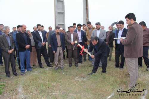 کلنگ عملیات اجرایی شبکه توزیع آب شرب روستای لاله باغ رامیان به زمین زده شد