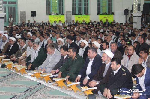 کرسی تلاوت نور، یادبود 4000 شهید استان گلستان در شهرستان آزادشهر برگزار شد