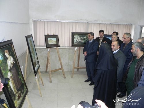 افتتاح نمایشگاه نقاشی با حضور فرماندار مینودشت