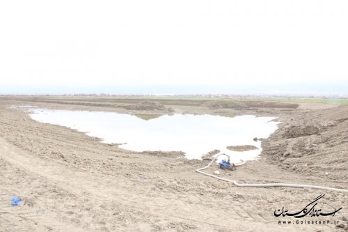بازدید استاندار گلستان از آب بندان و طرح تسطیح اراضی محمدآباد