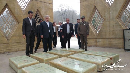 تسریع در ساخت مرکز فرهنگی دفاع مقدس به نفع استان است
