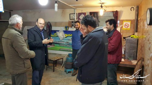 بازدید فرماندار از بازار ماهی فروشان شهرستان ترکمن