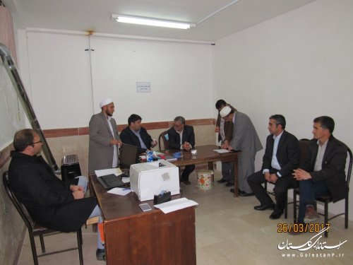 بازدید فرماندار گمیشان از دفتر هیات نظارت بر انتخابات شوراهای شهرستان
