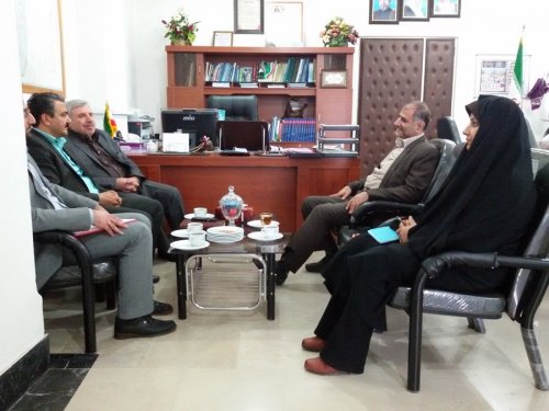 رئیس کمیته حقوقی ستاد انتخابات استان با فرماندارشهرستان بندرگز دیدار و گفتگو کرد