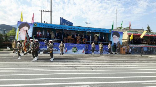 مراسم رژه نیروهای مسلح با حضور استاندار گلستان آغاز شد