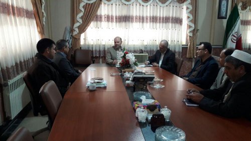 برگزاری نشست جمعی از نمایندگان کارخانجات شهرستان ترکمن با فرماندار