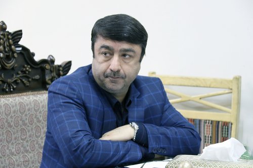 جلسه دفاع از شهرستان گنبد کاووس به عنوان کاندید شهر ملی فرش ترکمن