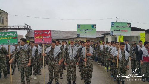 مراسم صبحگاه رزمایش بزرگ شهدای مدافع حرم شهرستان ترکمن برگزار شد