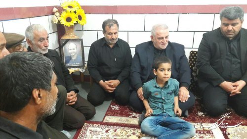 دیدار استاندار گلستان با خانواده سه تن از جانباختگان معدن آزادشهر