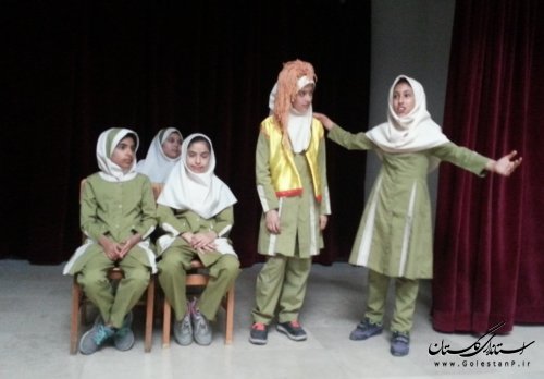نمایش "لولوی آوازخوان"، موفق به کسب رتبه اول جشنواره فرهنگی هنری دانش آموزان شد