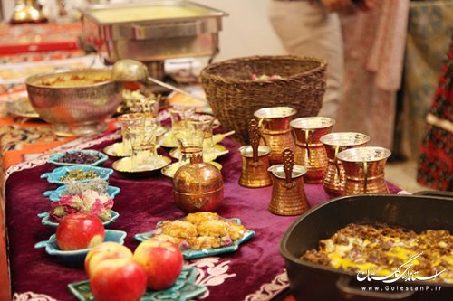 سفره های ایرانی در جشنواره سفره ایرانی فرهنگ گردشگری گلستان