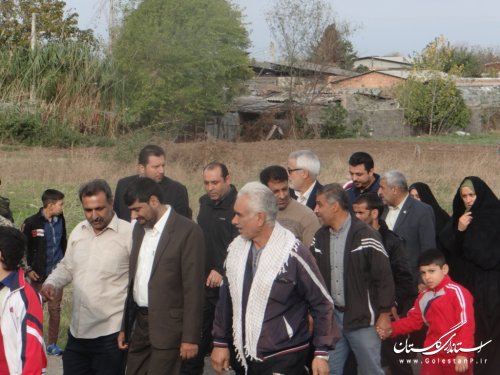 همایش پیاده روی خانوادگی در فاضل آباد برگزار شد