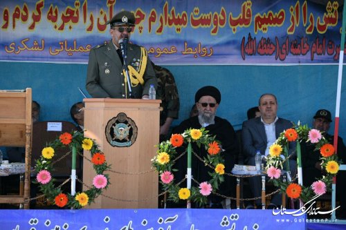 مراسم روز ارتش با حضور استاندار و نماینده ولی فقیه در گلستان برگزار شد
