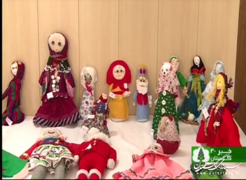 دختران نوجوان گرگانی با مهارت‌ورزی در کارگاه هنری کانون پرورش فکری میهمان جشنواره‌ی استانی عروسک‌سازی شدند