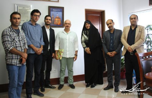 دیدار مدیرکل فرهنگ و ارشاد اسلامی گلستان با هنرمند فیلم ساز "مهرداد اسکویی"