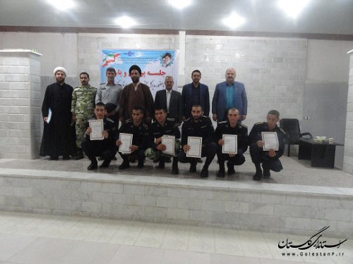 برگزاری جلسه پرسش وپاسخ سربازان وظیفه زندان گنبد باحضور مدیرکل زندانهای استان گلستان