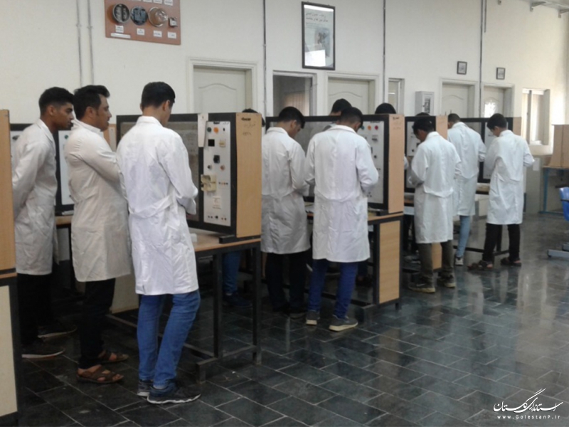 آموزش بیش از هشت هزار و 900 نفر در مراکز ثابت آموزش فنی و حرفه ای استان گلستان