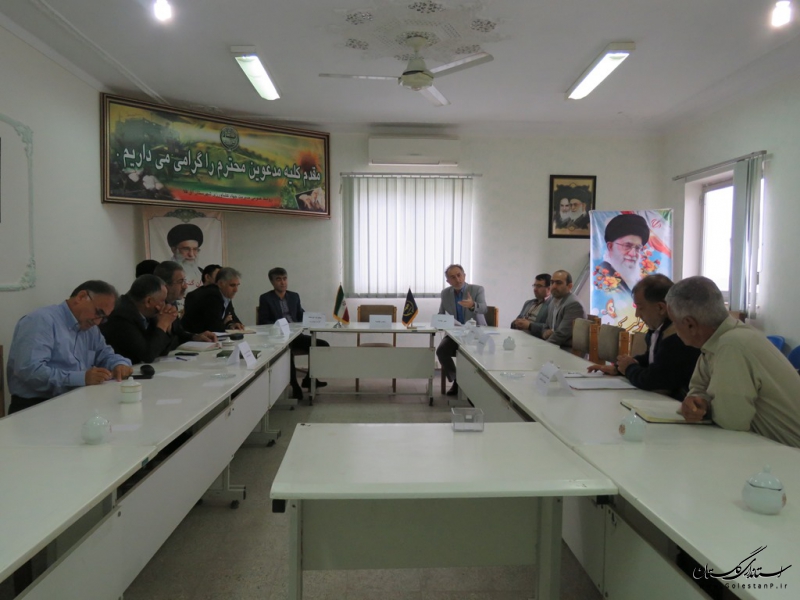 نشست مسئولین شیلات استان و نمایندگان شرکتهای تعاونی آبزی پروری آق قلا