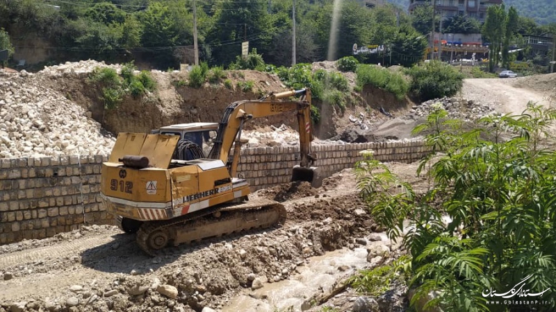 اجرای دیواره سازی بخشی از رودخانه زیارت با هزینه مجاورین رودخانه