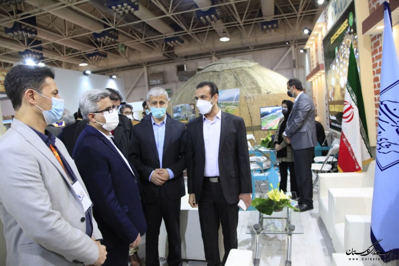 بازدید معاون گردشگری کشور از بخش نمایشگاهی استان گلستان در نمایشگاه تهران