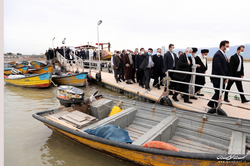 بازدید رئیس جمهور از جزیره آشوراده و کانال خزینی/ دستور برای لایروبی و جریان آب در خلیج گرگان