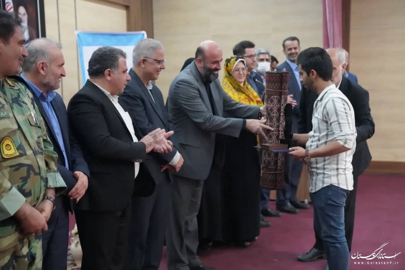 نفرات برتر نخستین مسابقات آزاد مهارت فرش کشور به میزبانی استان گلستان معرفی شدند