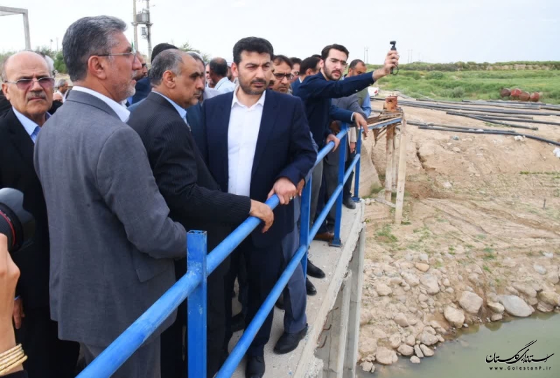 بازدید وزیر جهادكشاورزی و استاندار گلستان از پروژه های آبیاری تحت فشار شهرستان آق قلا
